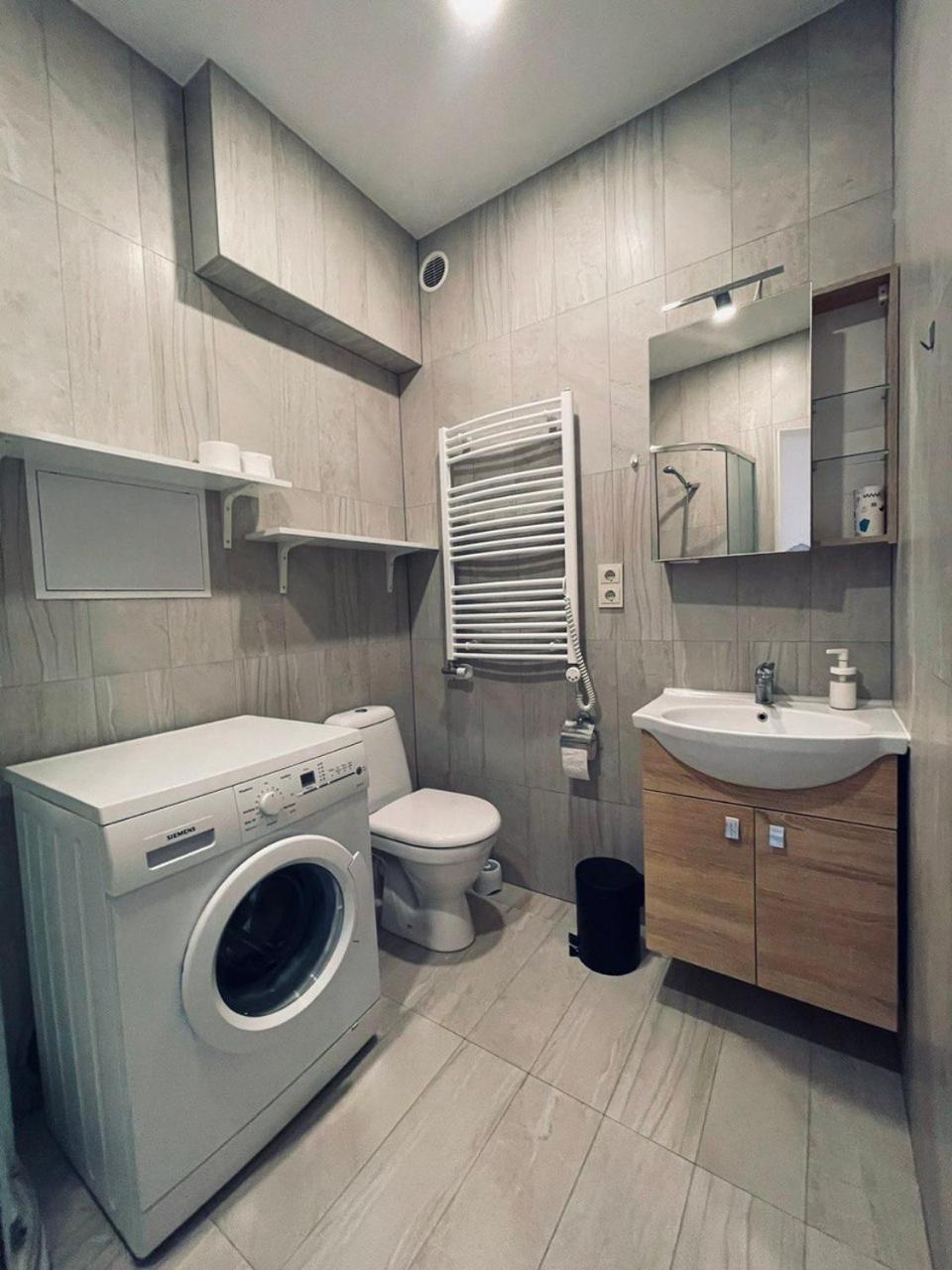 Sky Apartments Kaunas Luaran gambar